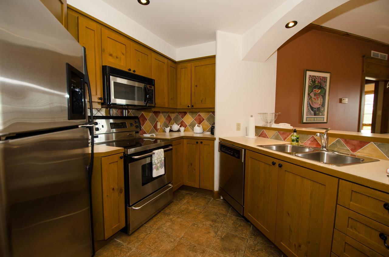 Luxurious Equinoxe Ski-In/Ski-Out Mont-Tremblant Bagian luar foto